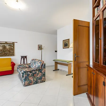 Palazzo Reale & Piazza Indipendenza Roomy Flat باليرمو